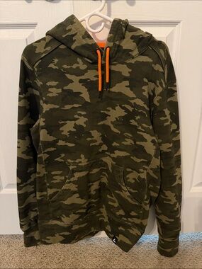 Men’s American Giant Olive Camo Hooded Pullover with Orange Drawcords Size Small